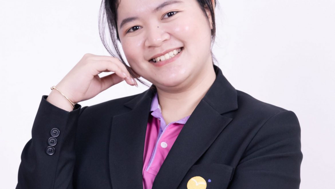ศิริรัตน์	ขุนเพ็ชร์